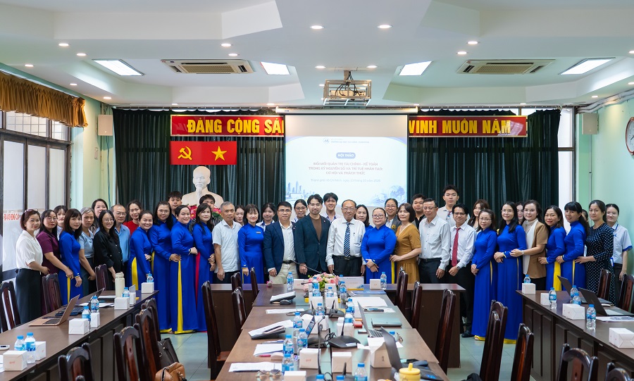 UFM tổ chức Hội thảo khoa học về đổi mới quản trị tài chính – kế toán trong kỷ nguyên số và AI