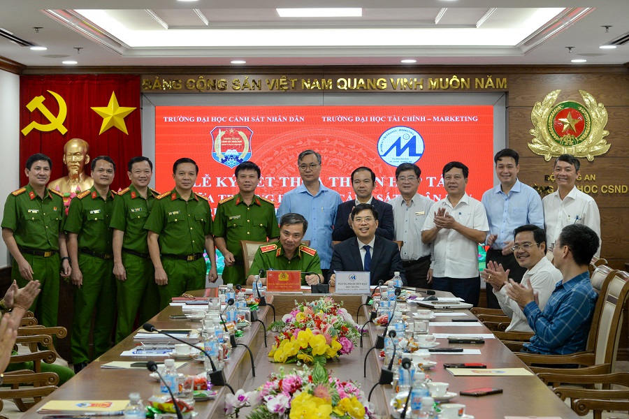 UFM ký kết hợp tác với Trường Đại học Cảnh sát nhân dân